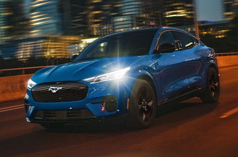 Camioneta SUV Eléctrica Ford Mustang MachE 2025 cuenta con Modos de Manejo para cada Carrera